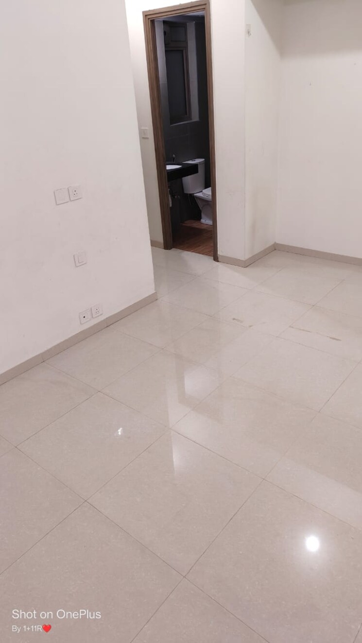 Room, kalpataru-paramount 2 Bedroom 672 Sq.Ft. Apartment In Kapur Bawdi Thane 8899838