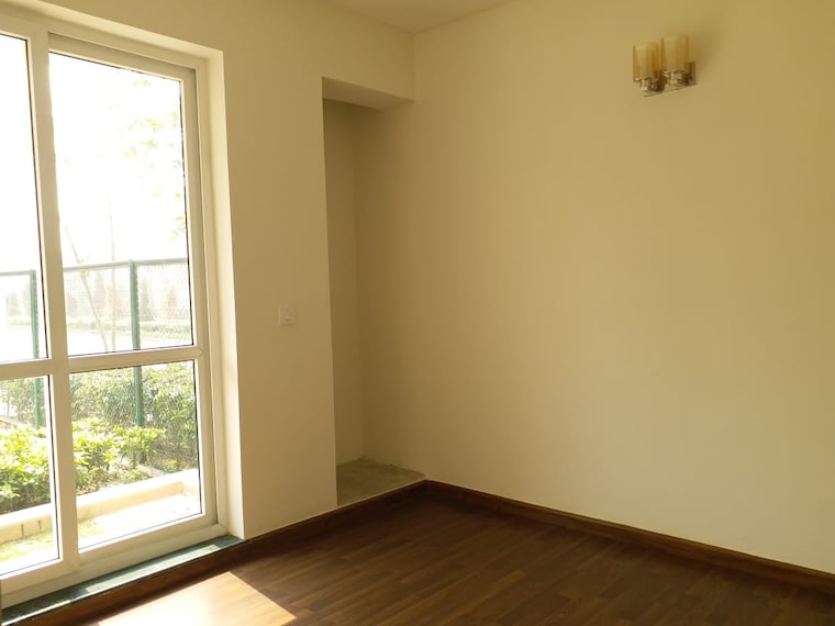 Room, bptp-parkland-pride 3 Bedroom 1103 Sq.Ft. Builder Floor In Sector 77 Faridabad 8899881