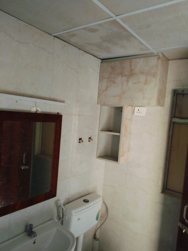 Kitchen, pivotal-riddhi-siddhi 2 Bedroom 587 Sq.Ft. Apartment In Sector 99 Gurgaon 8899878