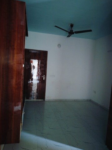 Room in 2 BHK Apartment at Pivotal Riddhi Siddhi, Sector 99 – for Rent
