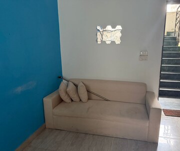 Furnished Amenities in 1 BHK Apartment at Signature Global Signum 107, Sector 107 – for Rent