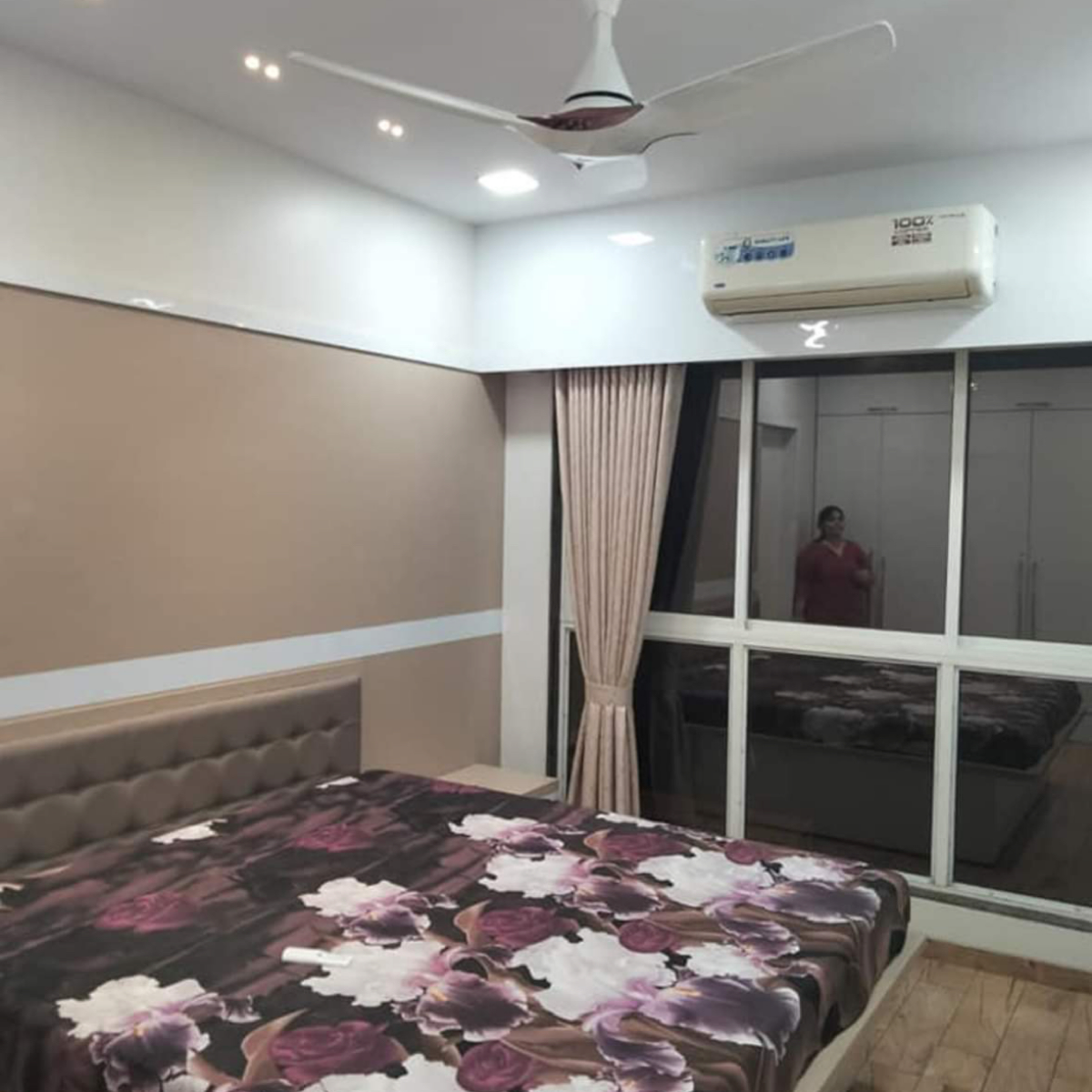 3 BHK 1150 Sq.Ft. Apartment in Oberoi Mall