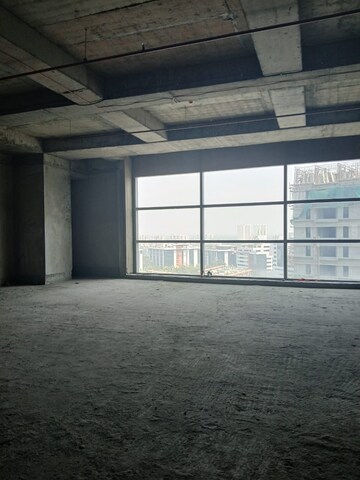  Office Space For Rent in Mani Casadona, New Town
