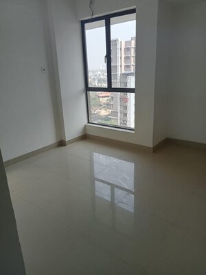 Room in 2 BHK Apartment at Shrachi Greenwood Nest, Rajarhat New Town – for Sale
