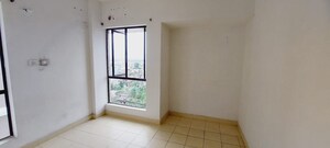 Room in 2 BHK Apartment at Shrachi Greenwood Nest, Rajarhat New Town – for Sale