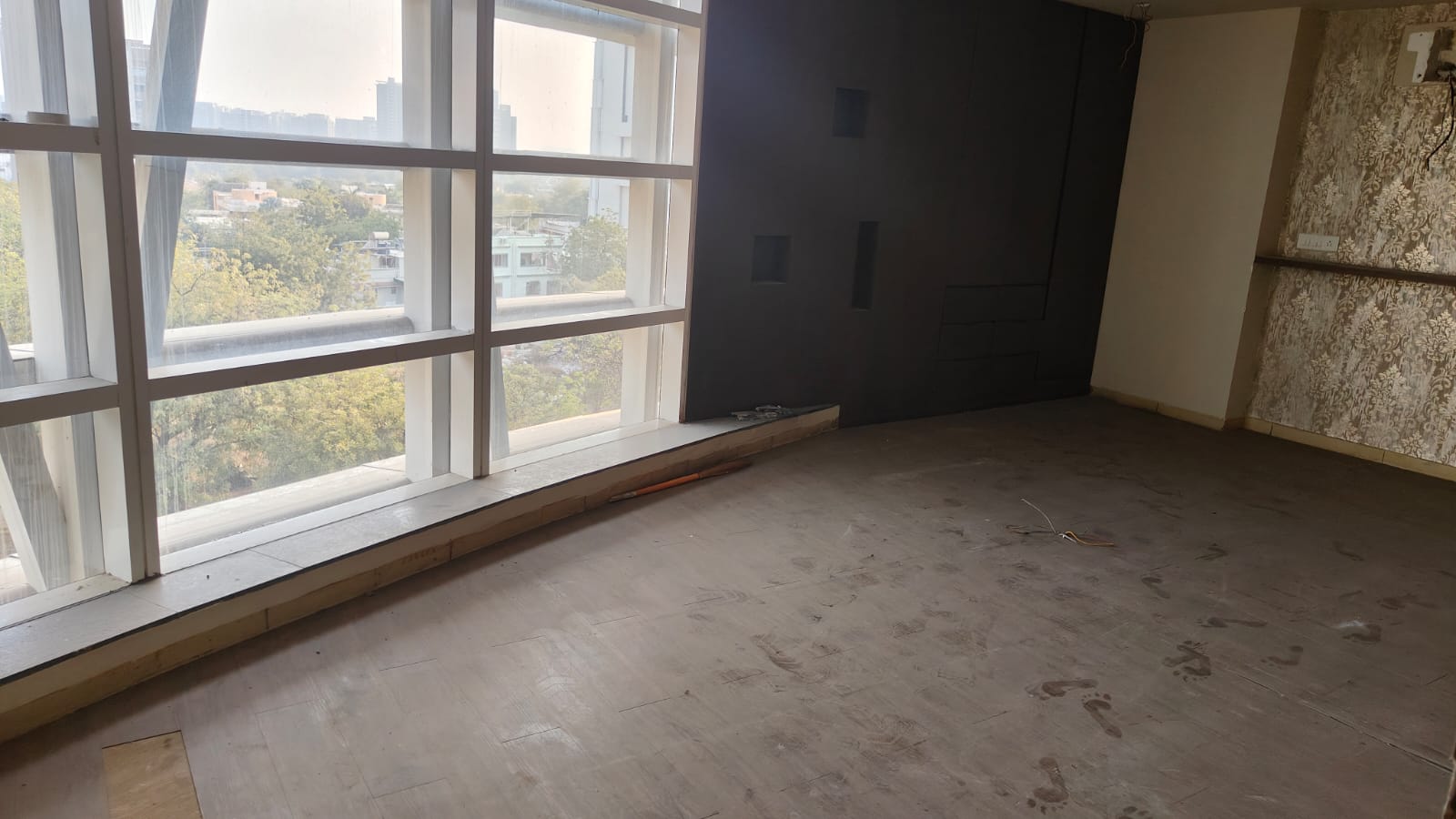 Office Space For Rent in HN Safal Mondeal Square