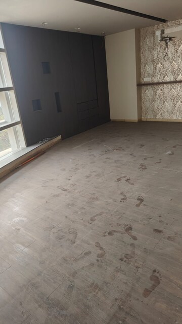 Room in  Office Space at HN Safal Mondeal Square, Prahlad Nagar – for Rent