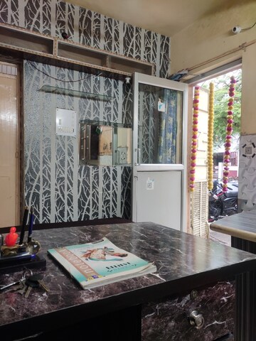  Office Space For Rent in Aliganj