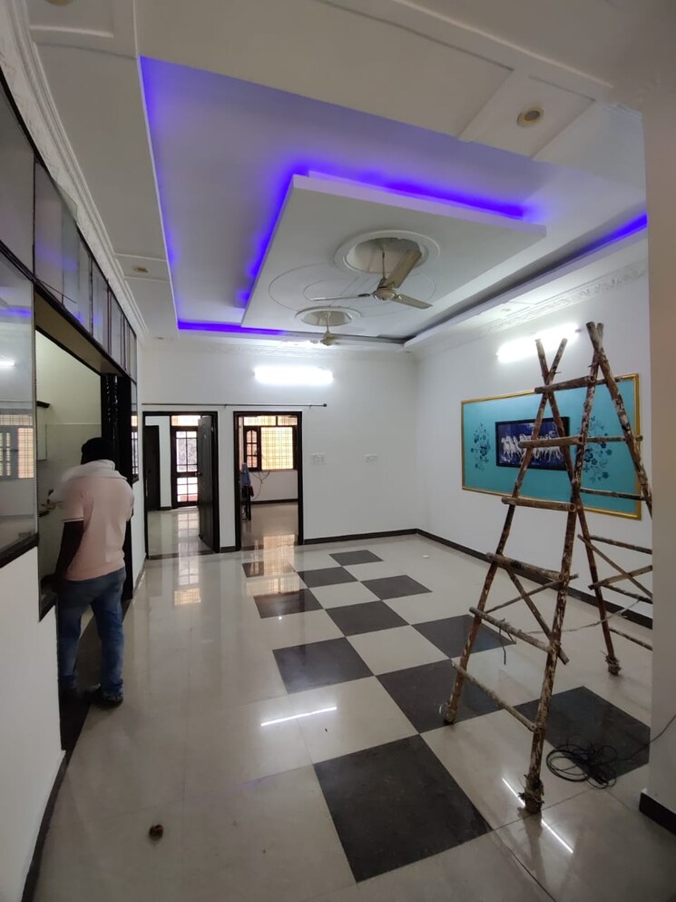 Gym, gms road 2 Bedroom 1200 Sq.Ft. Builder Floor In Gms Road Dehradun 8900119