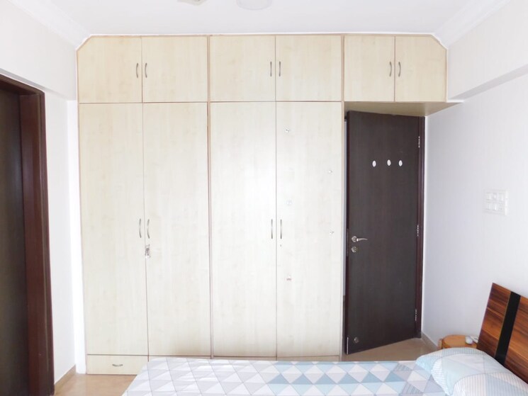 Room, lake-primrose 2.5 Bedroom 1150 Sq.Ft. Apartment In Powai Mumbai 8900135