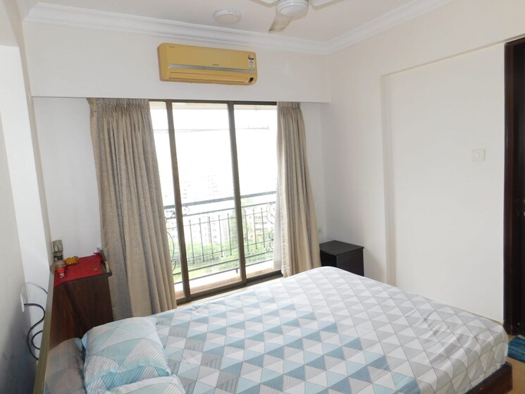 Bedroom, lake-primrose 2.5 Bedroom 1150 Sq.Ft. Apartment In Powai Mumbai 8900135