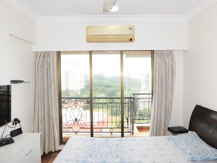 Bedroom, lake-primrose 2.5 Bedroom 1150 Sq.Ft. Apartment In Powai Mumbai 8900135