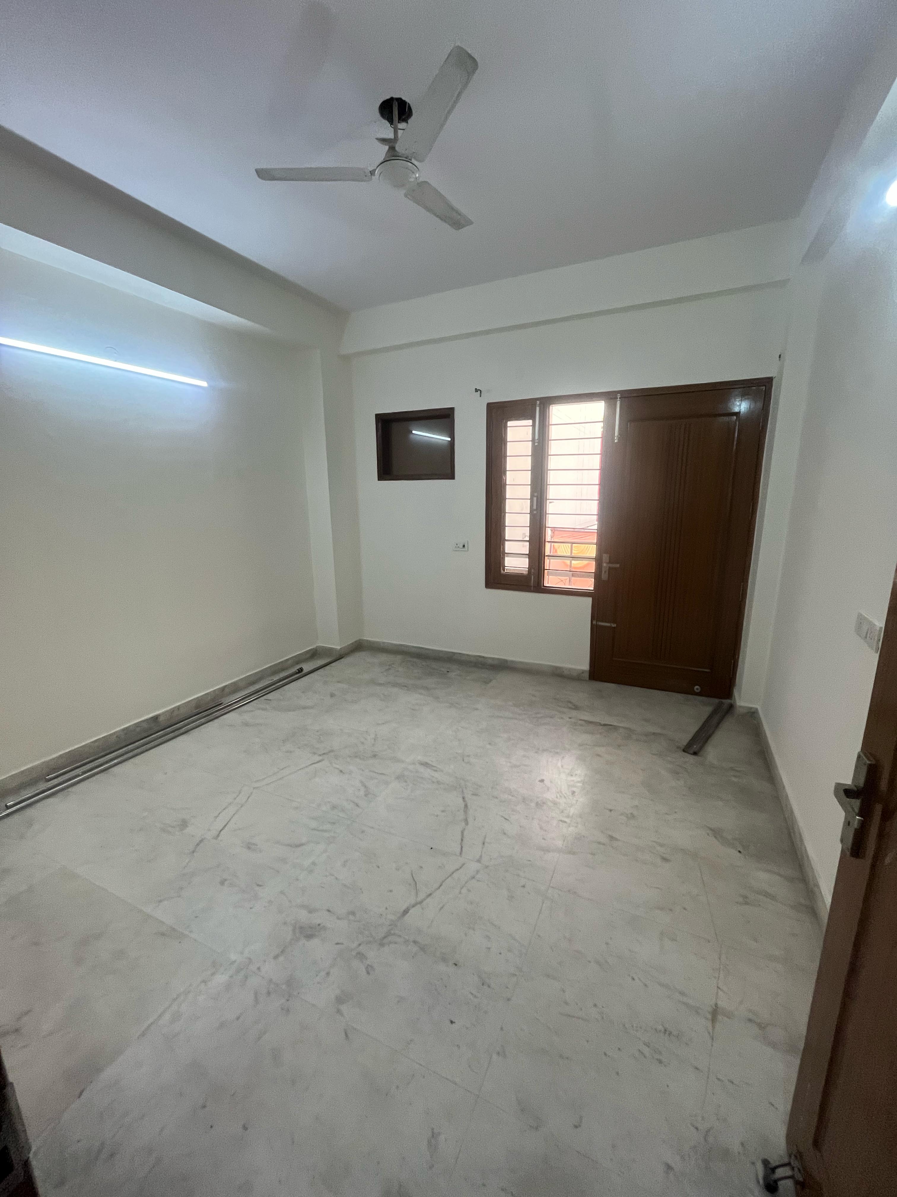 2 BHK + Pooja Room Builder Floor For Rent in Sector 46