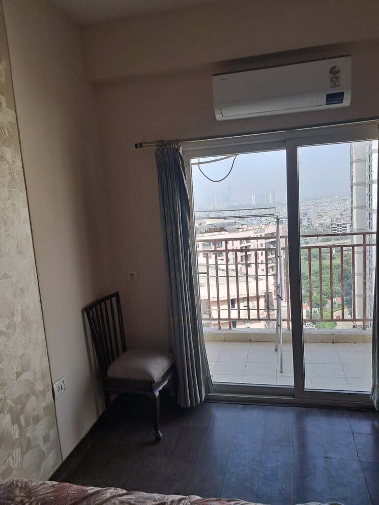 Room, mahagun-moderne 2 Bedroom 1250 Sq.Ft. Apartment In Sector 78 Noida 8900223