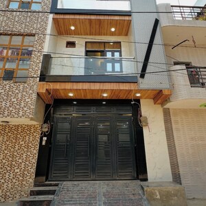 3 BHK Independent House For Sale in RWA Mohan Garden Block R3 Gali 3, Razapur Khurd