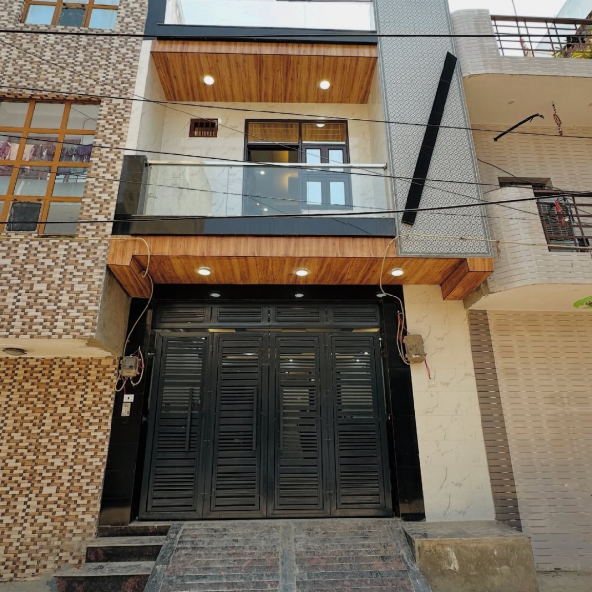 3 BHK + Pooja Room Independent House For Sale in RWA Mohan Garden Block R3 Gali 3