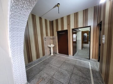Living Room in 2 BHK Builder Floor at Shimla Bypass Road – for Rent