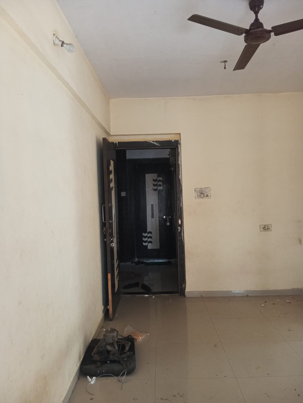 1 BHK Apartment For Rent in Kailash Complex Taloja