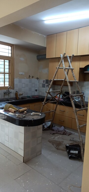 Staircase in 4 BHK Apartment at Aviation Heights, Sector 52 – for Rent