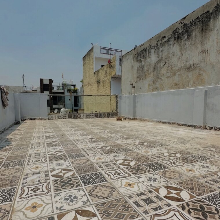 Exterior View, rwa-mohan-garden-block-r3-gali-3 3 Bedroom 50 Sq.Yd. Independent House In Razapur Khurd Delhi 8900286