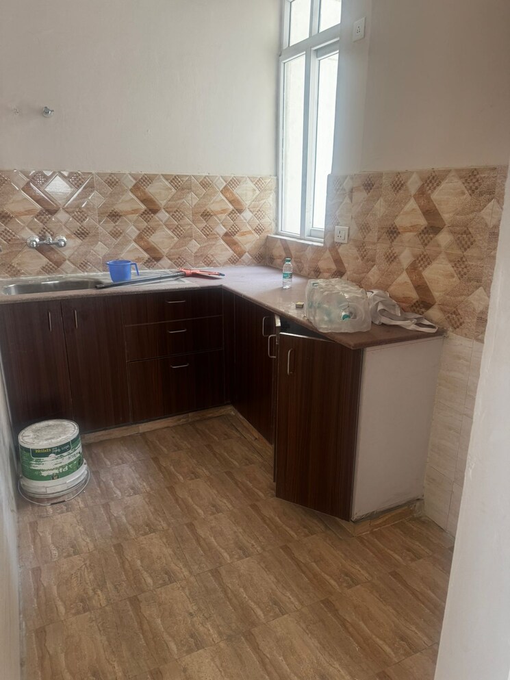 Kitchen, amrapali-golf-homes 3 Bedroom 1115 Sq.Ft. Apartment In Sector 4 Greater Noida Greater Noida 8900314