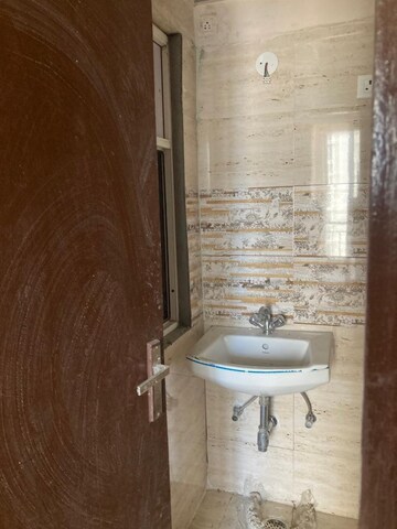Bathroom in 3 BHK Apartment at Amrapali Golf Homes, Sector 4 Greater Noida – for Sale