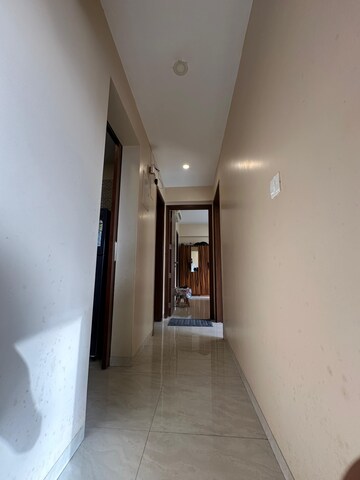  2 BHK Apartment at Lokhandwala – for Sale