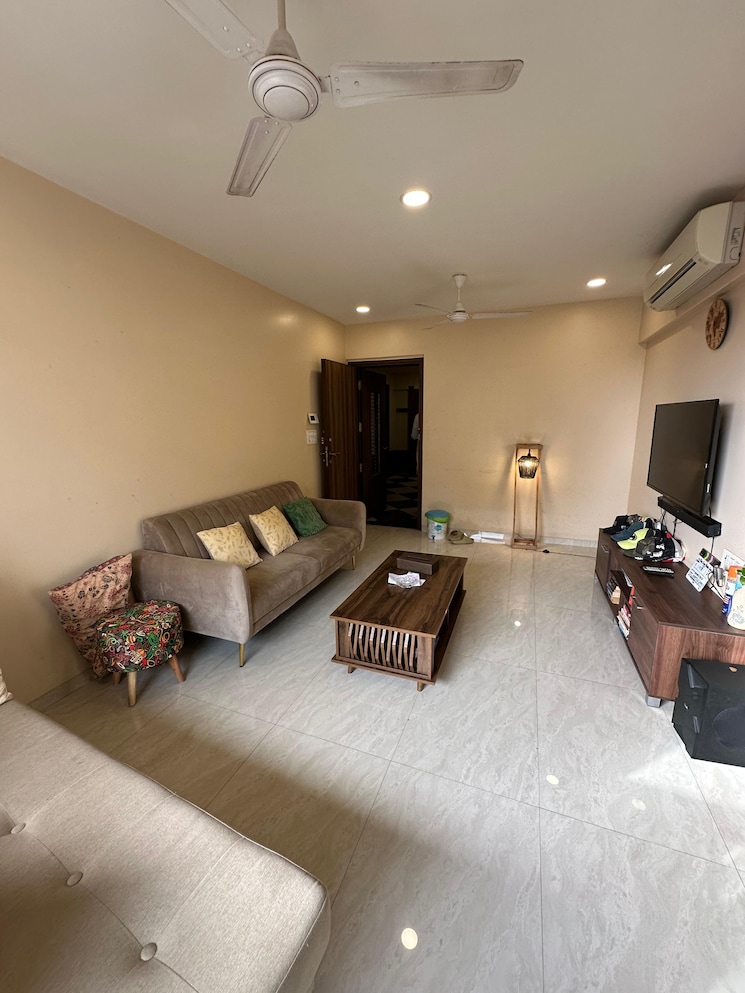 Living Room, lokhandwala 2 Bedroom 630 Sq.Ft. Apartment In Lokhandwala Mumbai 8900403