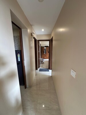  2 BHK Apartment at Lokhandwala – for Sale