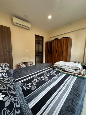 Bedroom in 2 BHK Apartment at Lokhandwala – for Sale
