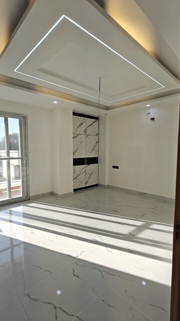 Bedroom in 3 BHK Builder Floor at Gms Road – for Sale