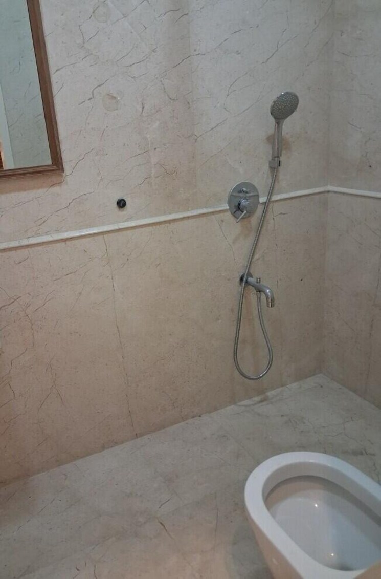 Bathroom, urvashi-malabar-hill 3 Bedroom 2200 Sq.Ft. Apartment In Malabar Hill Mumbai 8900409