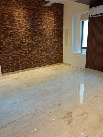 Room in 3 BHK Apartment at Urvashi Malabar Hill, Malabar Hill – for Rent