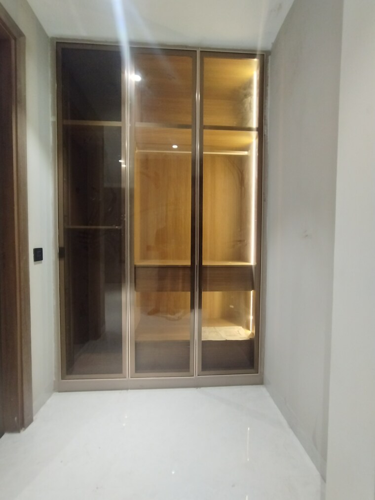 Room, sushant-lok-3 3 Bedroom 240 Sq.Yd. Builder Floor In Sector 57 Gurgaon 8900469