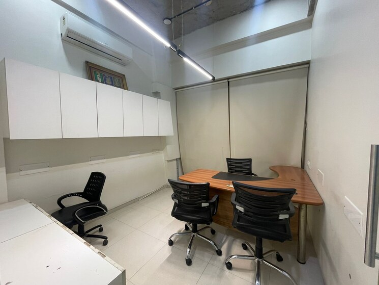 Team Area, science city Commercial Office Space 1232 Sq.Ft. In Science City Ahmedabad 8900462