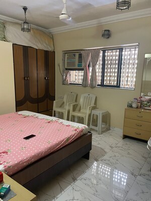 Bedroom in 4 BHK Apartment at Jewel Palace, Khar West – for Sale