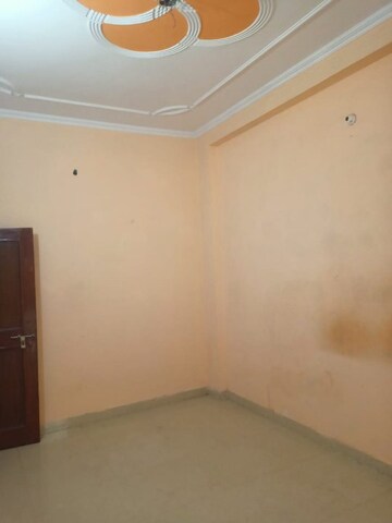 Room in 2 BHK Apartment at Dashrath Puri – for Rent
