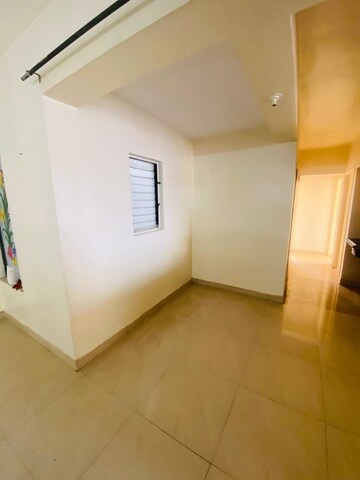 Room in 2 BHK Apartment at Mont Vert Pristine, Bopodi – for Rent