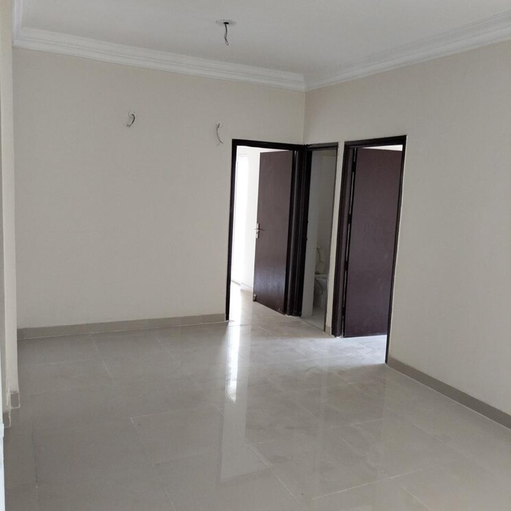 Room, paramount-emotions-phase-ii 2 Bedroom 950 Sq.Ft. Apartment In Sector 1 Greater Noida Greater Noida 8900652