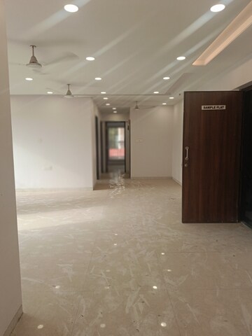 Room in 4 BHK Apartment at Parikh Yash Platina, Virar West – for Sale