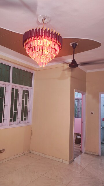 Furnished Amenities in 2 BHK Builder Floor at Pratap Vihar GDA Flats, Pratap Vihar – for Sale