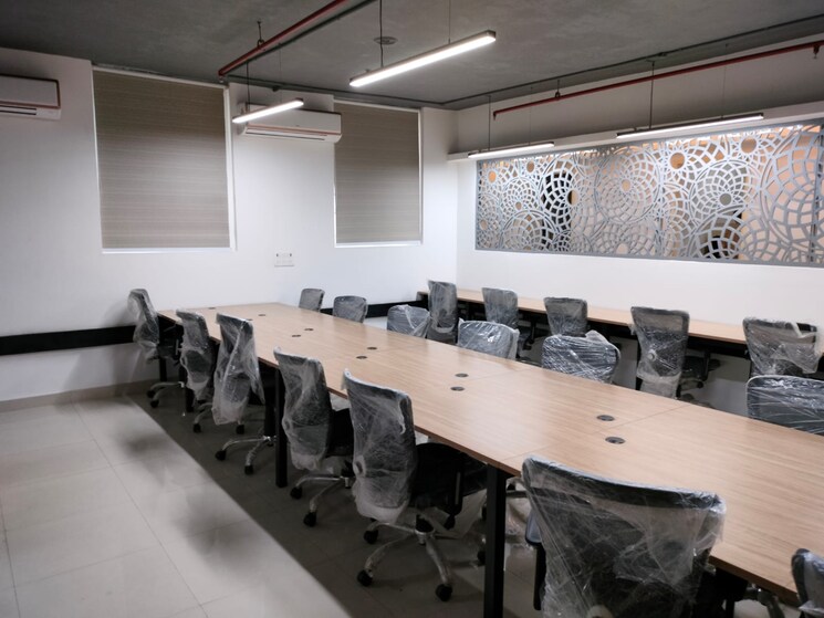 Team Area, ats-bouquet Commercial Office Space 1730 Sq.Ft. In Sector 132 Noida 8900686
