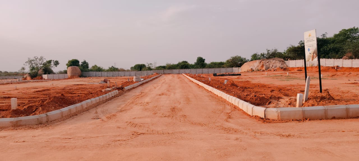 Plot For Sale in Nature City Kadthal