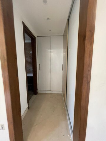 Building Lobby in 4 BHK Builder Floor at Sector 17 – for Sale