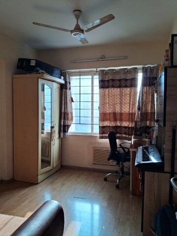 Bedroom in 2 BHK Apartment at Dosti Flamingos, Parel – for Rent