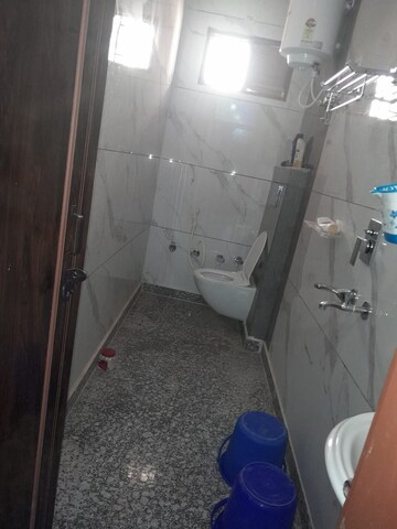 Bathroom in 3 BHK Builder Floor at Dwarka Mor – for Rent