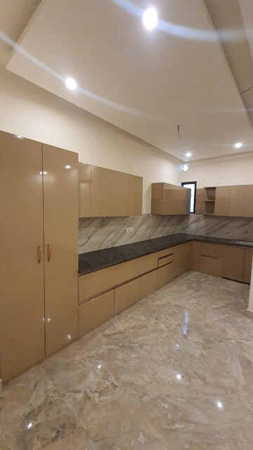 Bedroom in 4 BHK Villa at Sahastradhara Road – for Sale