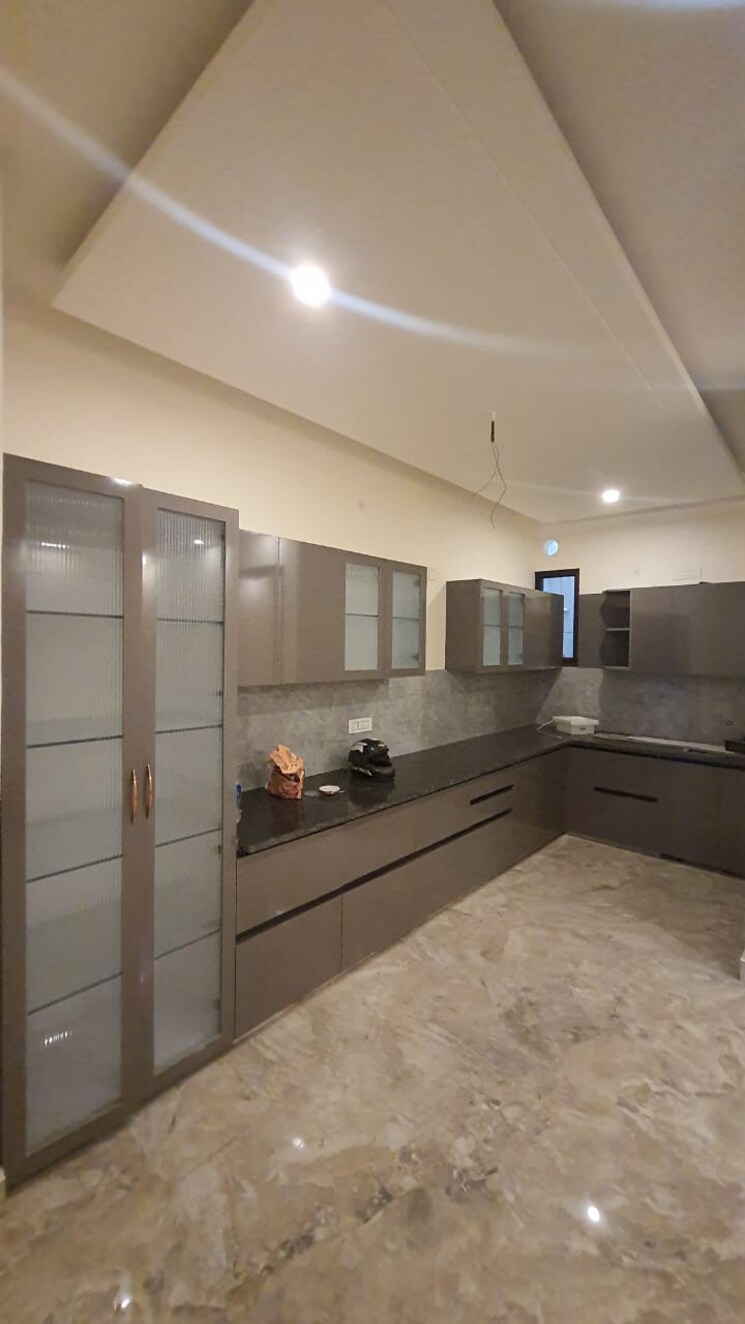 Kitchen, sahastradhara road 4 Bedroom 2700 Sq.Ft. Villa In Sahastradhara Road Dehradun 8900758