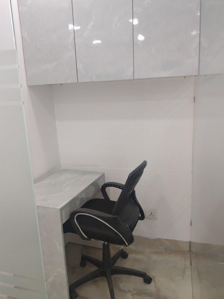 Floor Plan, netaji subhash place Commercial Office Space 569 Sq.Ft. In Netaji Subhash Place Delhi 8900780