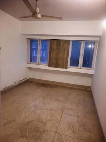 2 BHK Builder Floor For Rent in Amrapali Dream Valley
